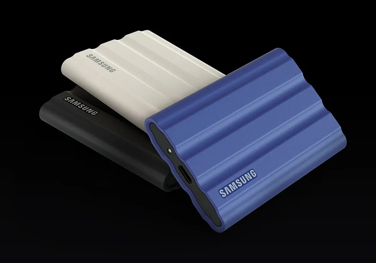 Samsung T7 Shield USB C SSD 2