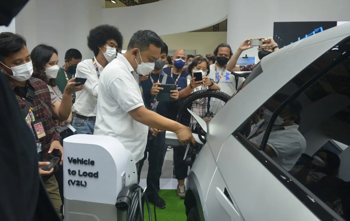 V2L Demonstration Hyundai di IIMS 2022 1