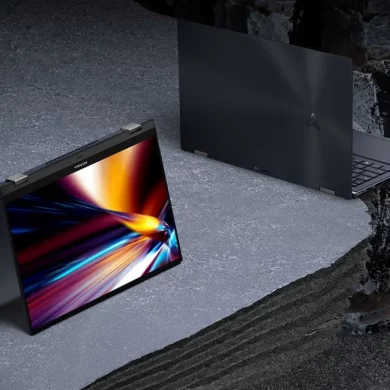 ASUS Zenbook Pro 15 Flip OLED 1