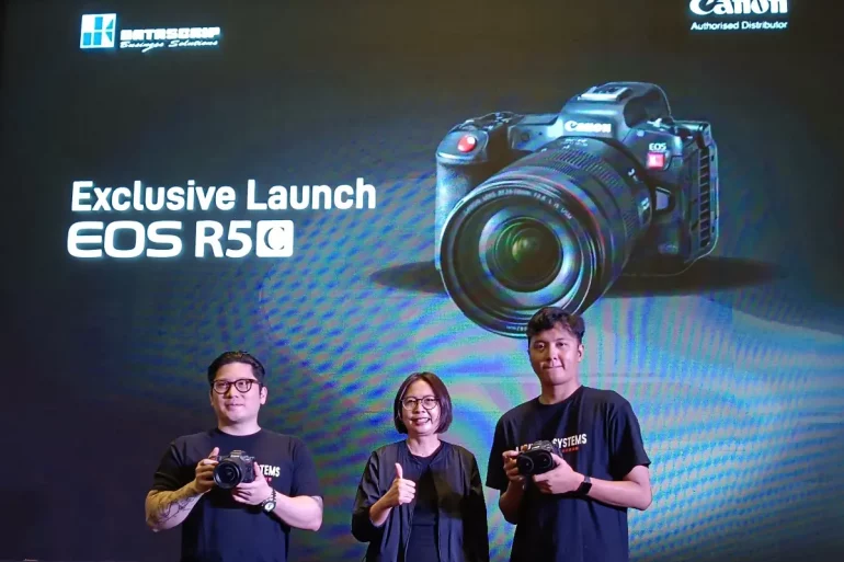 CANON EOS R5 C 1