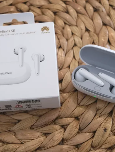 Review Huawei FreeBuds SE 39 Huawei FreeBuds SE 2 1