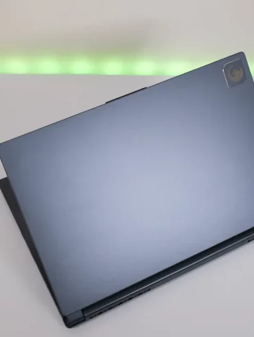 MSI Delta 15 A5EFK 1