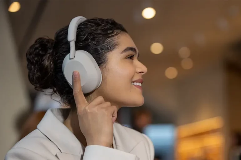 Sony WH-1000XM5: Bawa Pembaruan Desain dan Fitur ANC Lebih Baik 51 Sony WH 1000XM5 1