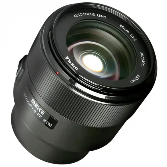 Meike 85mm F/1.8 STM: Lensa 3 Jutaan dengan Fitur Autofocus Untuk Pengguna Mirrorless Sony 41 Meike 85mm F1.8 STM 1