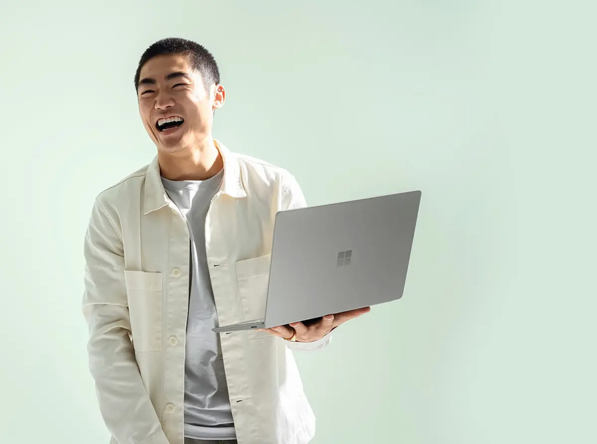 Microsoft Surface Laptop Go 2 4