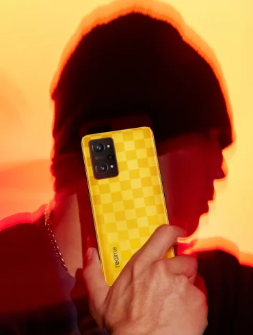 realme GT NEO 3T Dash Yellow 7 realme GT NEO 3T Dash Yellow 7