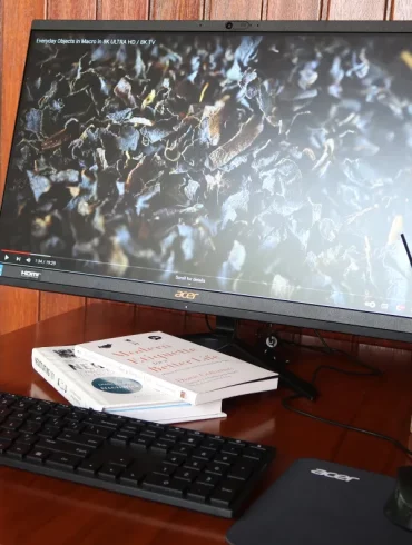 Acer Aspire C22 1700 dan C24 1700 2 Acer Aspire C22 1700 dan C24 1700 2