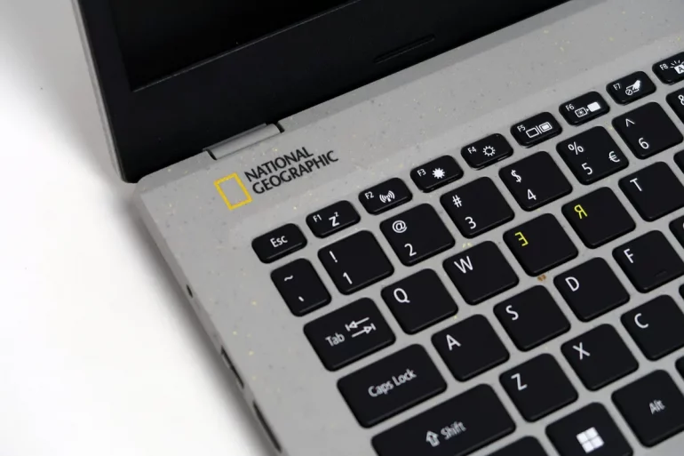 Kelebihan dan Kekurangan Acer Aspire Vero National Geographic Edition 49 Acer Aspire Vero Nat Geo 3