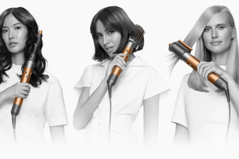 Dyson Memperkenalkan Generasi Baru Dyson Airwrap™ Multi-styler 44 Dyson Airwrap Multi CMYK HERO Trilogy In Use