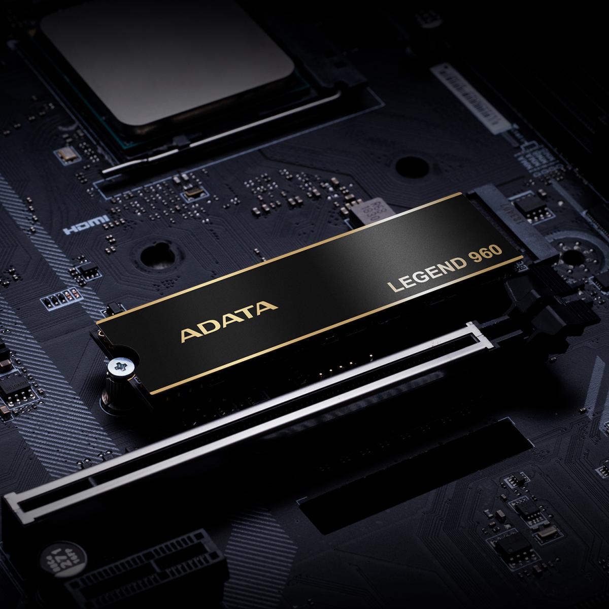 ADATA Legend 960 PCIe Gen4 x4 M.2 2280 1