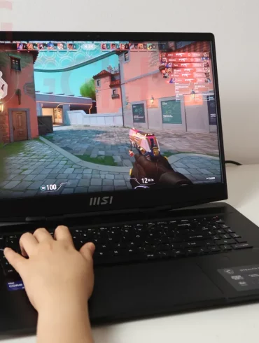 MSI Stealth GS77 Yangcanggih 1 1