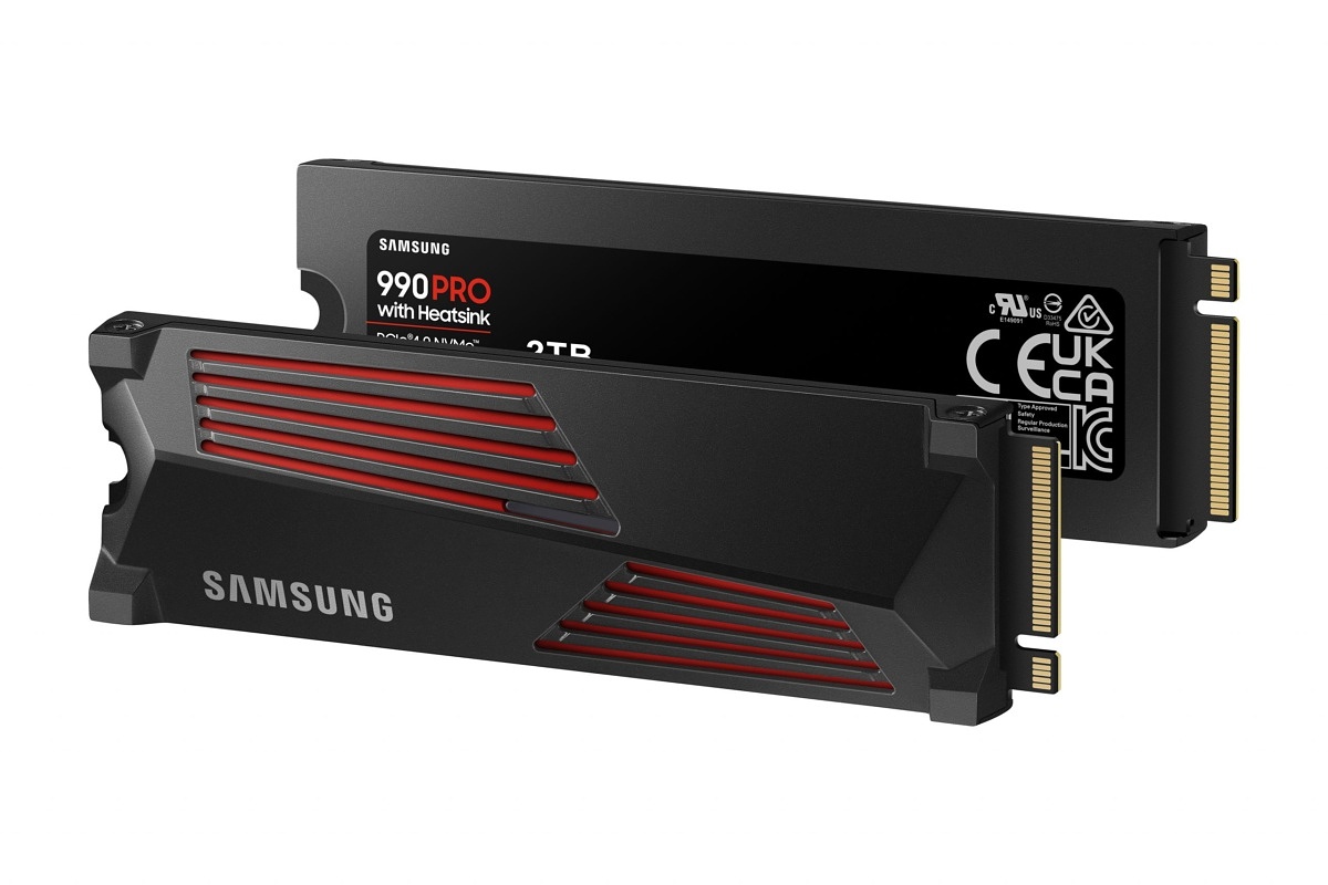 Samsung 990 Pro SSD with heatsink