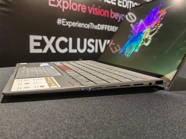 ASUS Zenbook 14X OLED Space Edition