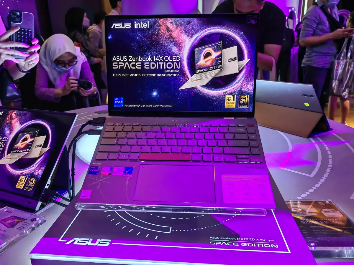 ASUS Zenbook 14X OLED Space Edition 