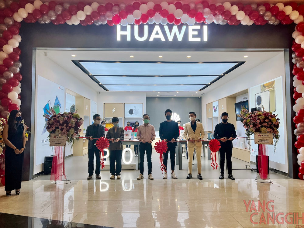 Huawei Authorized Experience Store