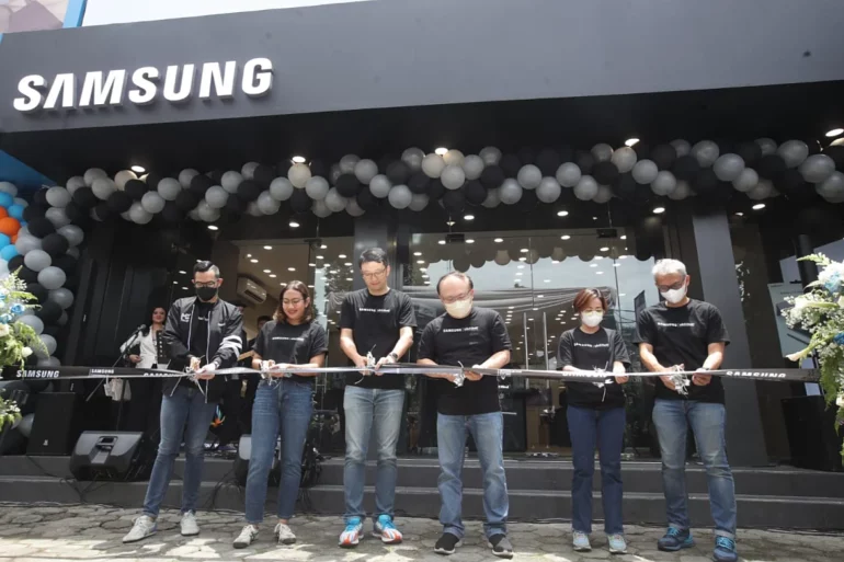 Blibli OMG Samsung Experience Store Samsung Experience Store