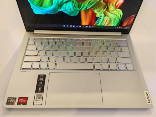 Lenovo YOGA Slim 7 Pro