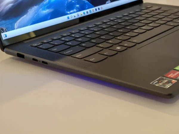 YOGA Slim 7 Pro X (Gen 7)