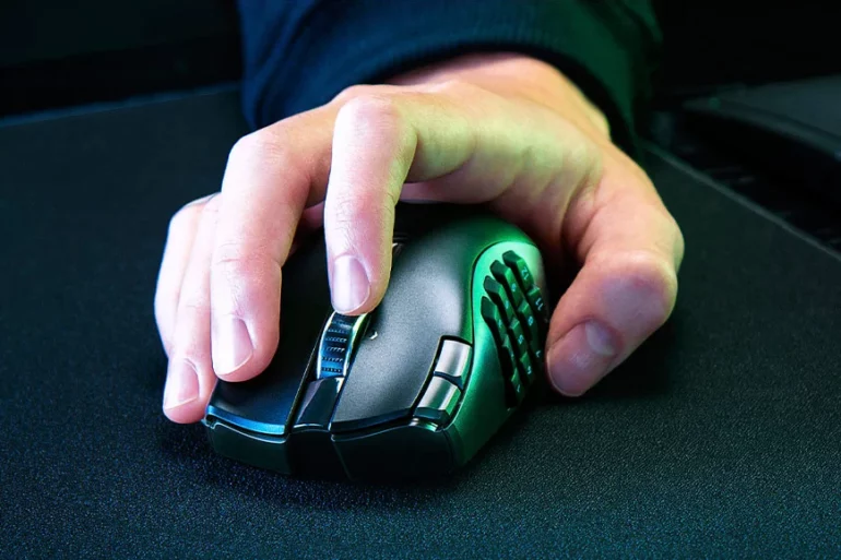 razer naga v2 hyperspeed