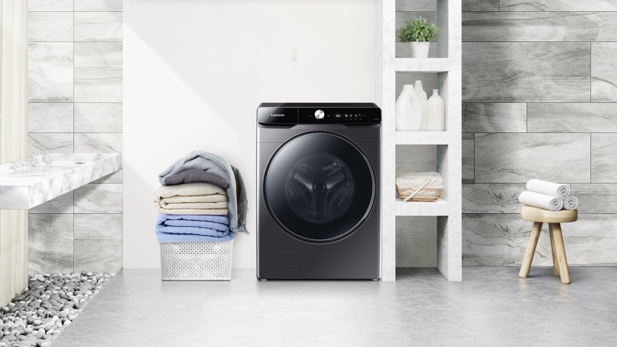 Samsung AI EcoBubble Washer Dryer