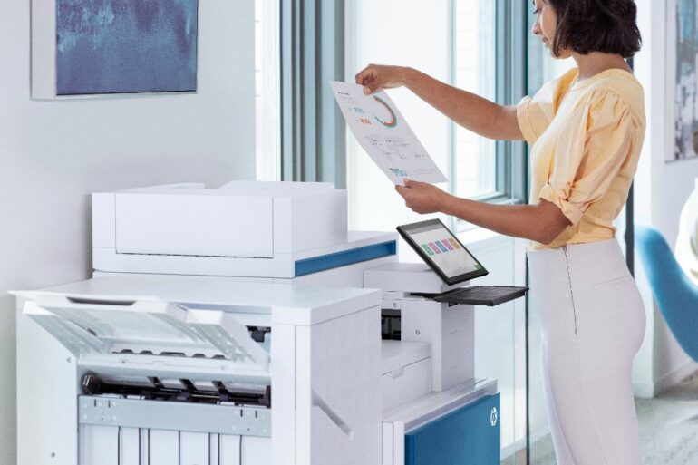 HP LaserJet Managed MFP E877 model