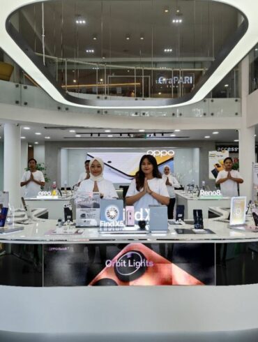 OPPO eXperience Store