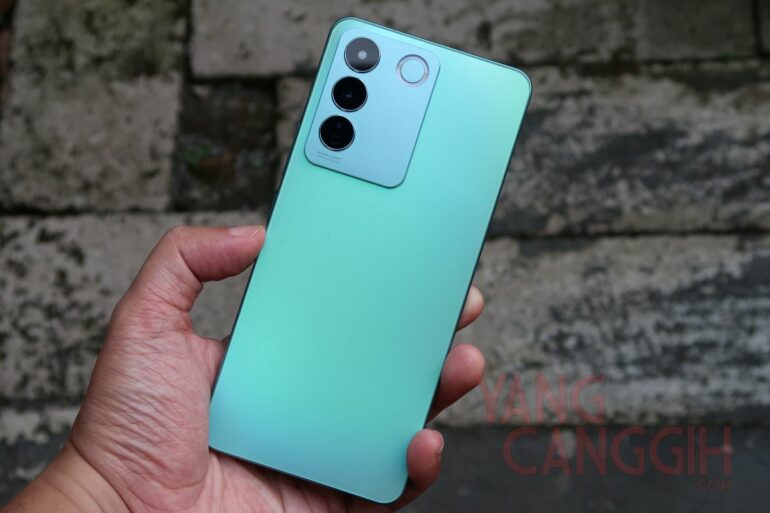 vivo V27e