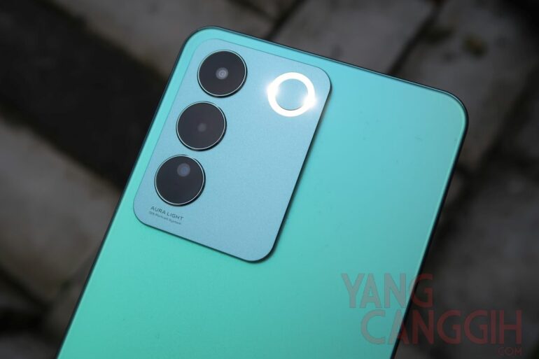 vivo V27e Lively Green 4 vivo V27e Lively Green 4