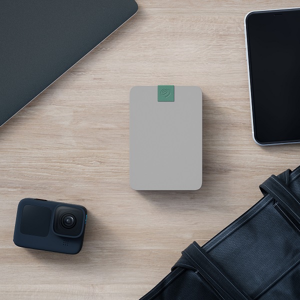 Seagate Ultra Touch HDD, Hard Disk dari Bahan Daur Ulang dengan Harga Mulai 1 Jutaan Rupiah 37 Foto 5 Seagate Ultra Touch HDD Pebble Grey