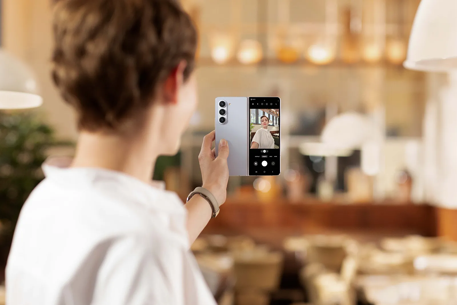 Samsung Galaxy Z Fold5 selfie cover screen