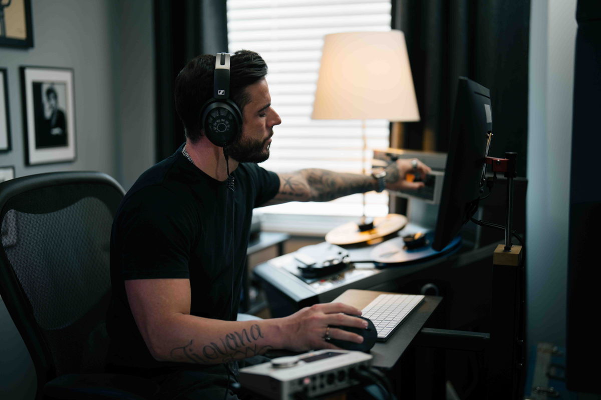 Sennheiser HD 490 PRO: Headphone Open-Back untuk Kebutuhan Produksi, Mixing, dan Mastering 25 Sennheiser HD 490 PRO 2