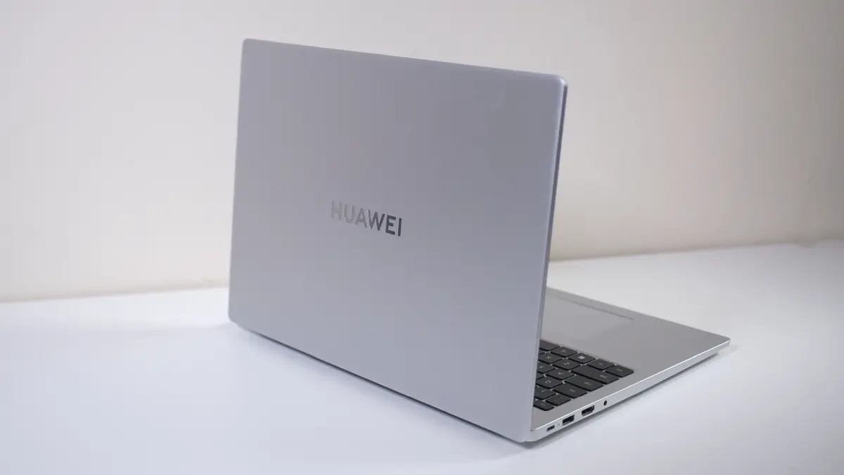 Review huawei MateBook D16 2024 5