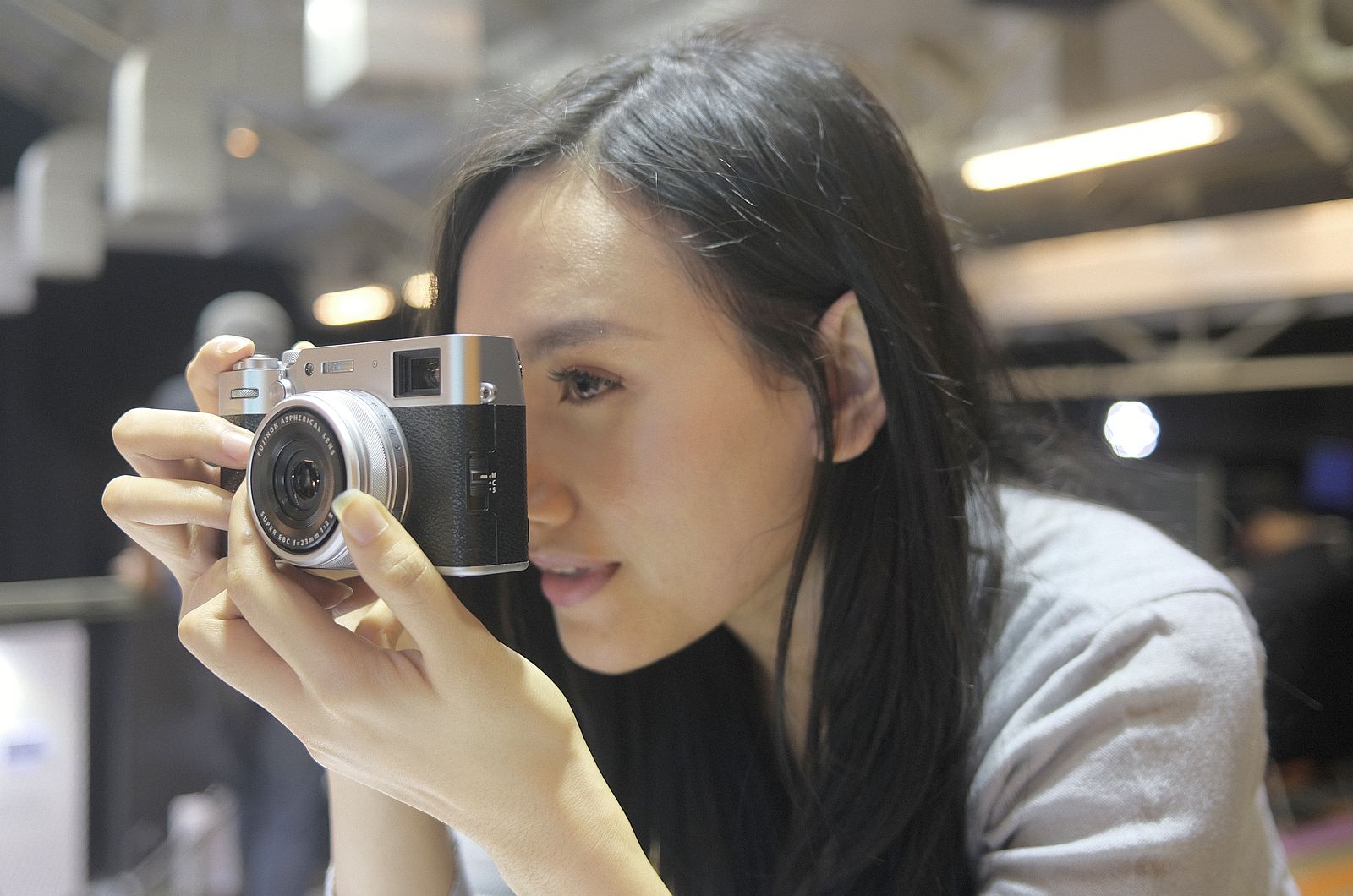 Fujifilm X100VI Resmi di Indonesia, Harga Mulai 27,9 Juta Rupiah 55 fujifilm x100vi use