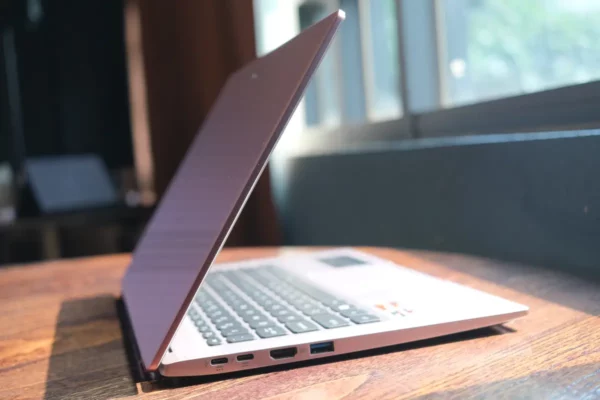 Acer Swift Go 14 (SFG14-41)