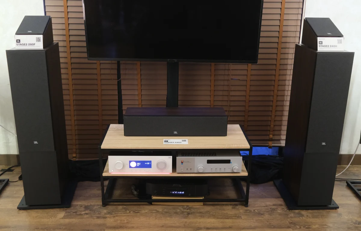 JBL Luxury Audio Hadir untuk Penuhi Kebutuhan Penggemar Audiophile & Home Theater di Indonesia 33 jbl luxury audio home theatre