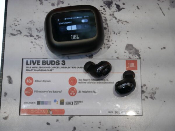 JBL Live Buds 3