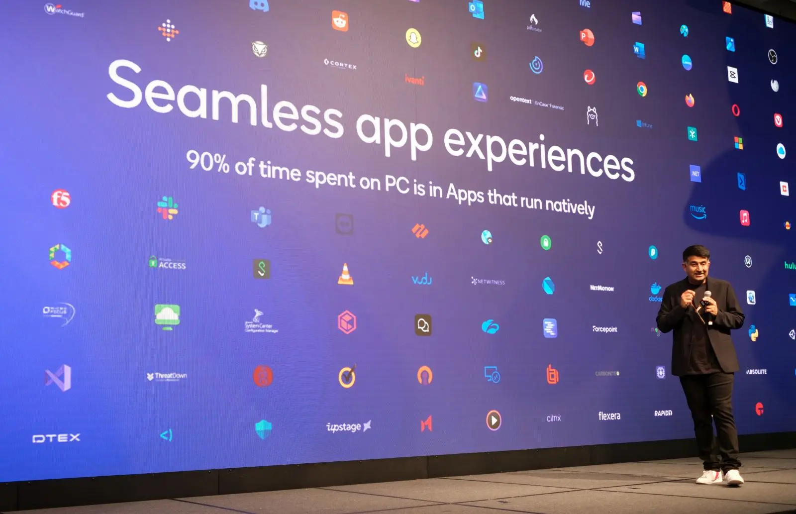 Qualcomm Snapdragon X Series : Platform Baru untuk Masa Depan PC dengan AI 19 qualcomm snapdragon x southeast asia summit 2025