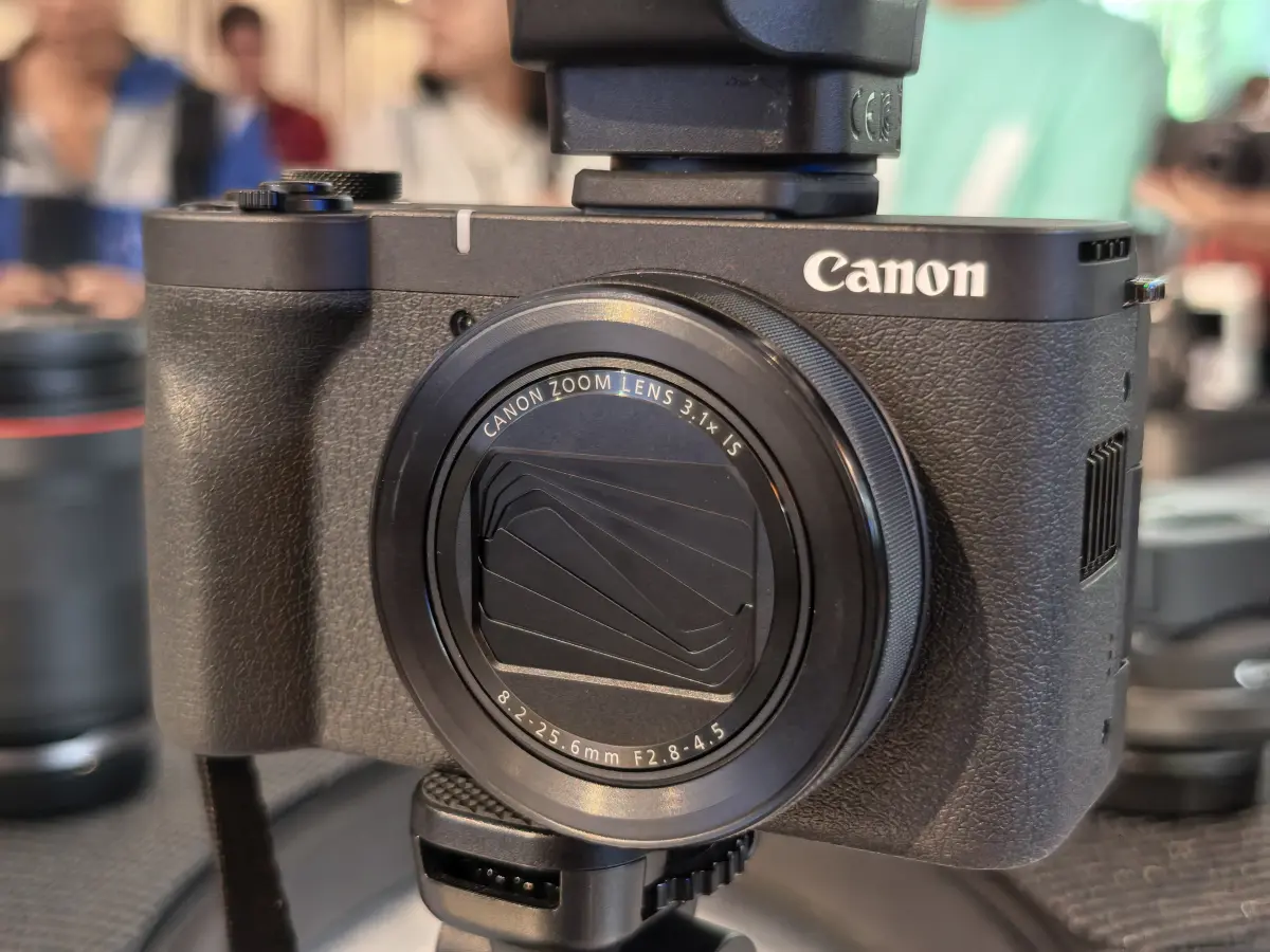 PT Datascrip Resmikan Kehadiran Canon EOS R50V dan PowerShot V1 untuk Para Konten Kreator di Indonesia 27 CANON POWERSHOT v10 1a