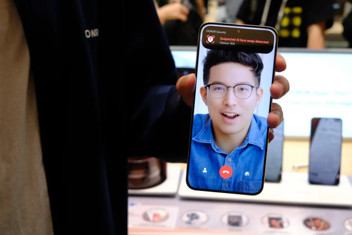 Honor AI Deepfake Detection 2
