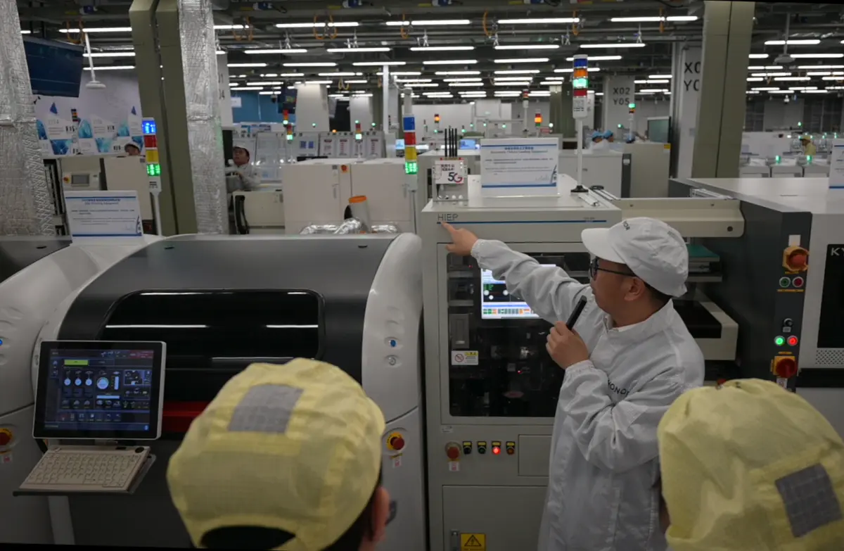 Menengok Pabrik dan Pusat R&D Honor di Shenzhen yang Modern dan Canggih 21 Honor Factory Visit and Research Centre 2