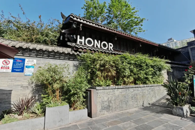 Honor Flagship Store Chengdu 28 Honor Flagship Store Chengdu