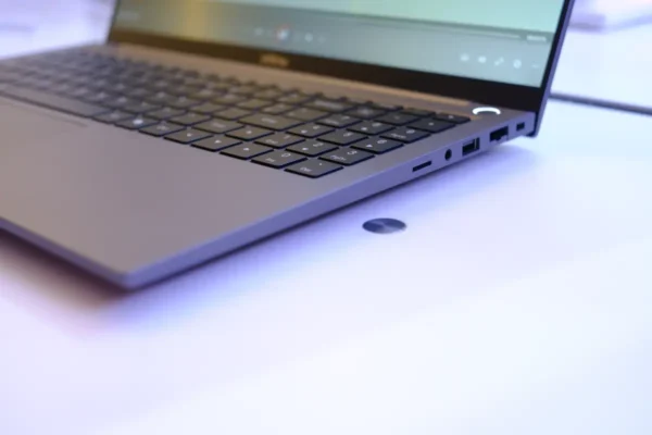 Gandeng Agres.ID, Infinix Luncurkan XBOOK B15 dengan Harga Mulai dari 5 Jutaan Rupiah 23 Infinix XBOOK B15 3