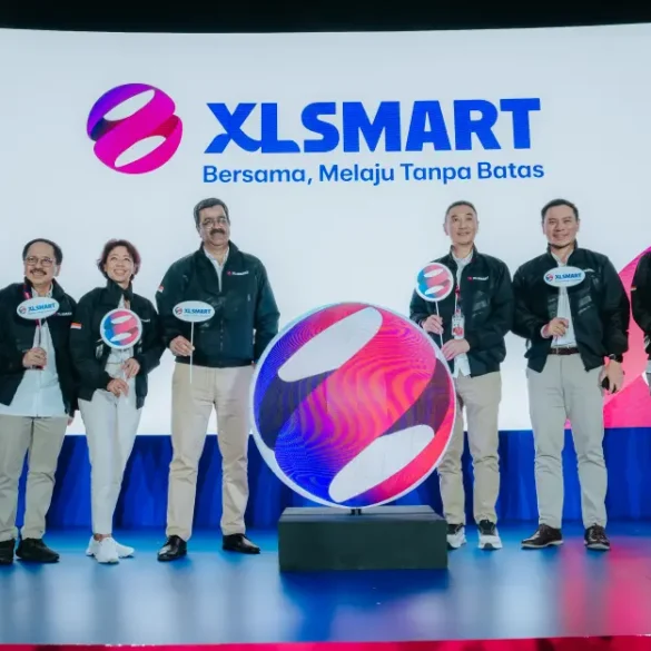 XLSMART Resmi Berdiri, Gabungan Smartfren & XL Axiata 21 XLSMART Resmi Berdiri 2025
