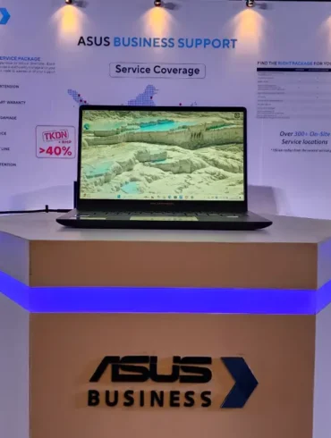 ASUS ExpertBook BG1409CVA 2