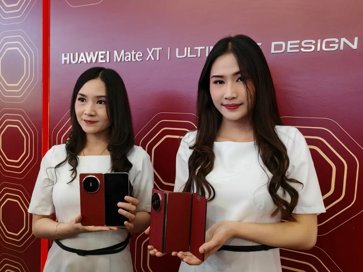 Harga 52,99 Juta Rupiah, Huawei Mate XT | ULTIMATE DESIGN Resmi Hadir di Indonesia 29 Huawei Mate XT ULTIMATE DESIGN