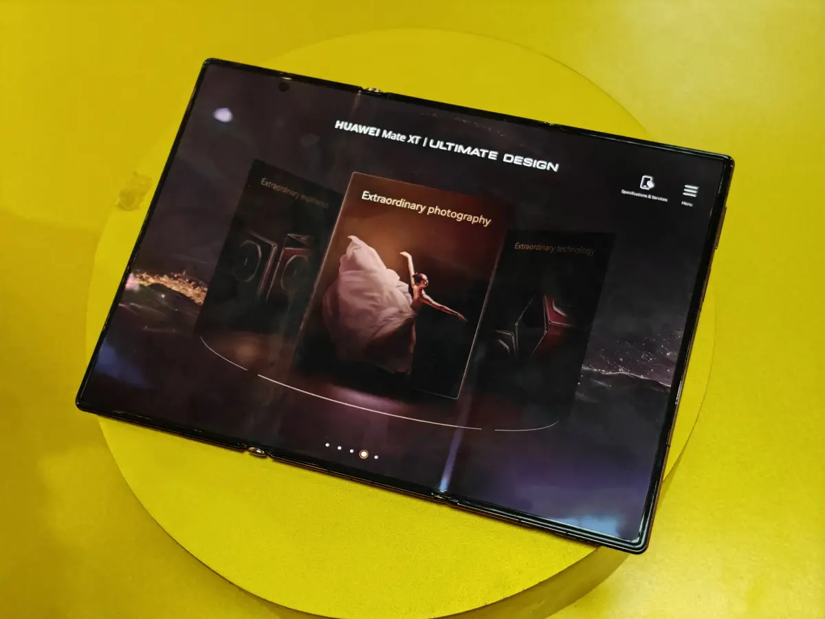 Harga 52,99 Juta Rupiah, Huawei Mate XT | ULTIMATE DESIGN Resmi Hadir di Indonesia 25 Huawei Mate XT ULTIMATE DESIGN 3