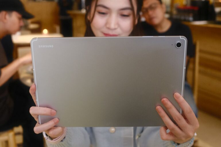 samsung tab s10 fe