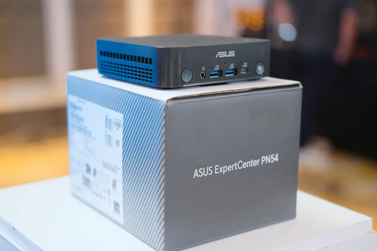 ASUS ExpertCenter PN54, Mini PC Copilot+ Kelas Bisnis dengan Ryzen AI 300 Series 25 ASUS ExpertCenter PN54