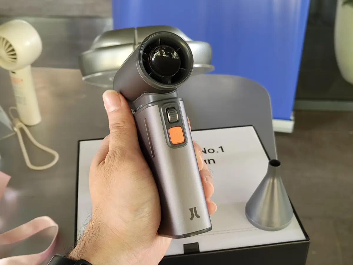 Rangkaian Kipas Portabel Canggih JisuLife Resmi Tersedia di Indonesia Melalui PT Datascrip 26 Jisulife Fan Ultra1 1