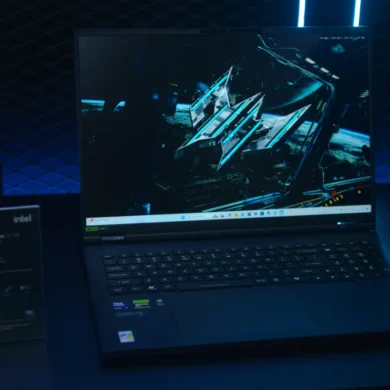 Acer Predator Helios 18 AI